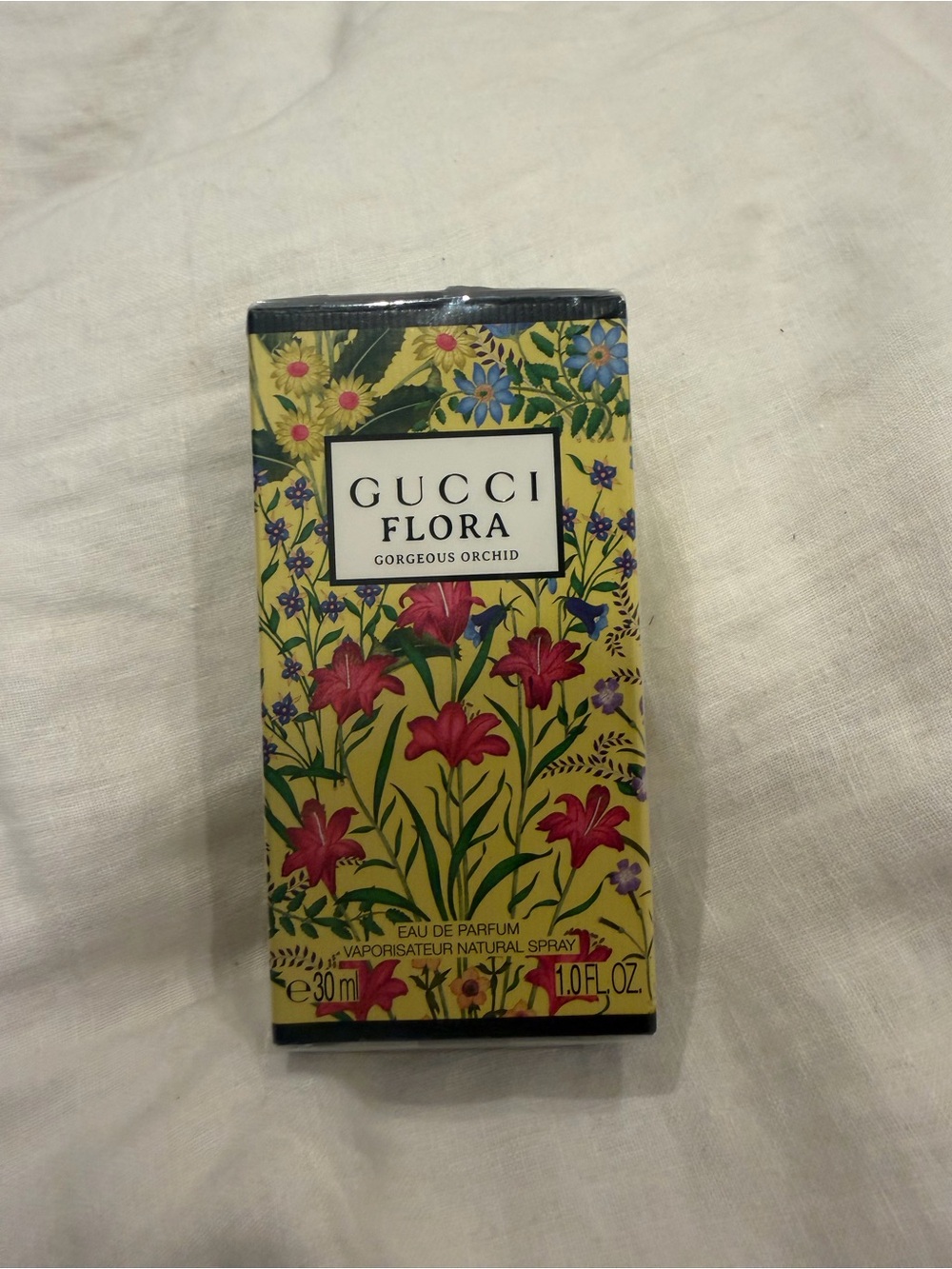 Gucci Flora Gorgeous Orchid Yellow Floral Box with Pink Flowers